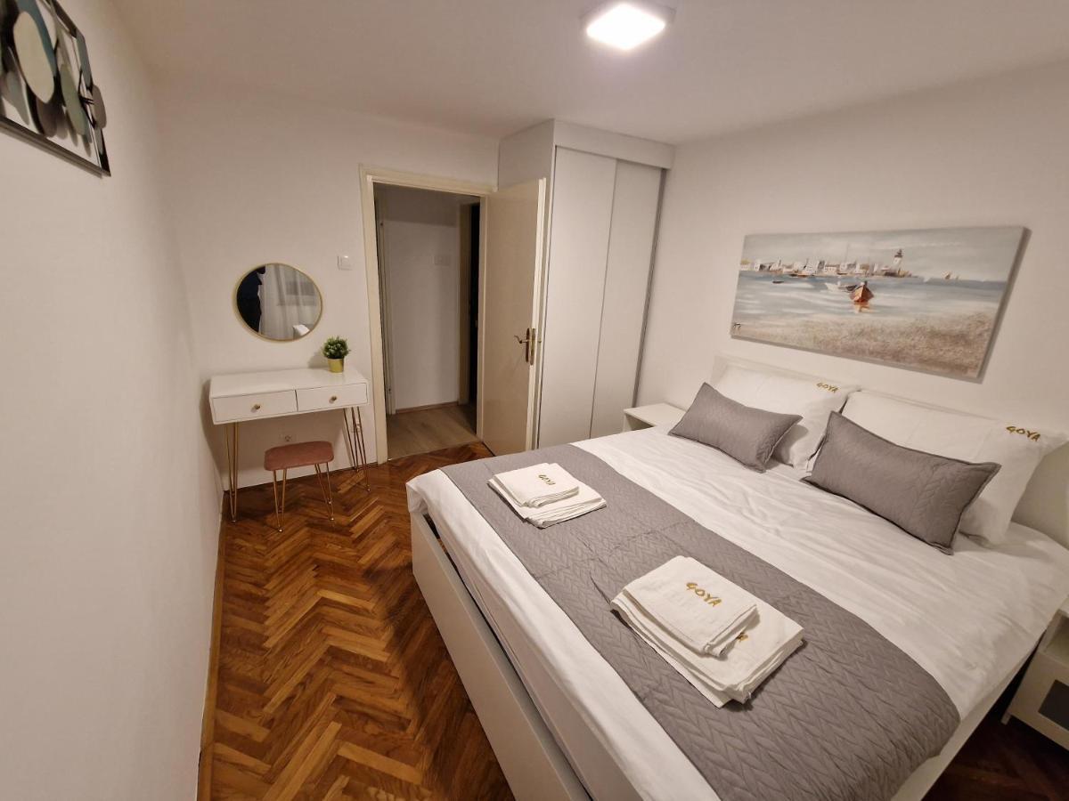 Goya - Selce Apartment Bagian luar foto
