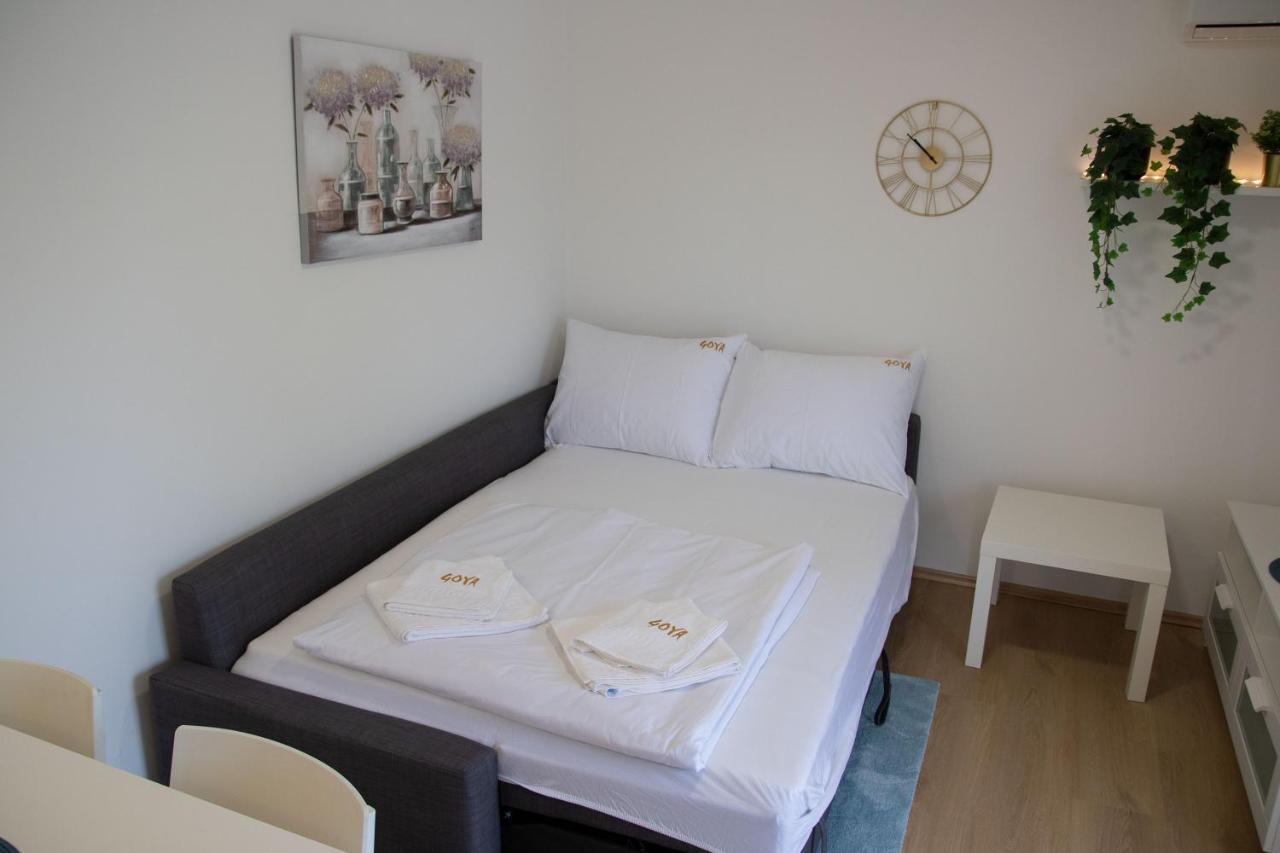 Goya - Selce Apartment Bagian luar foto