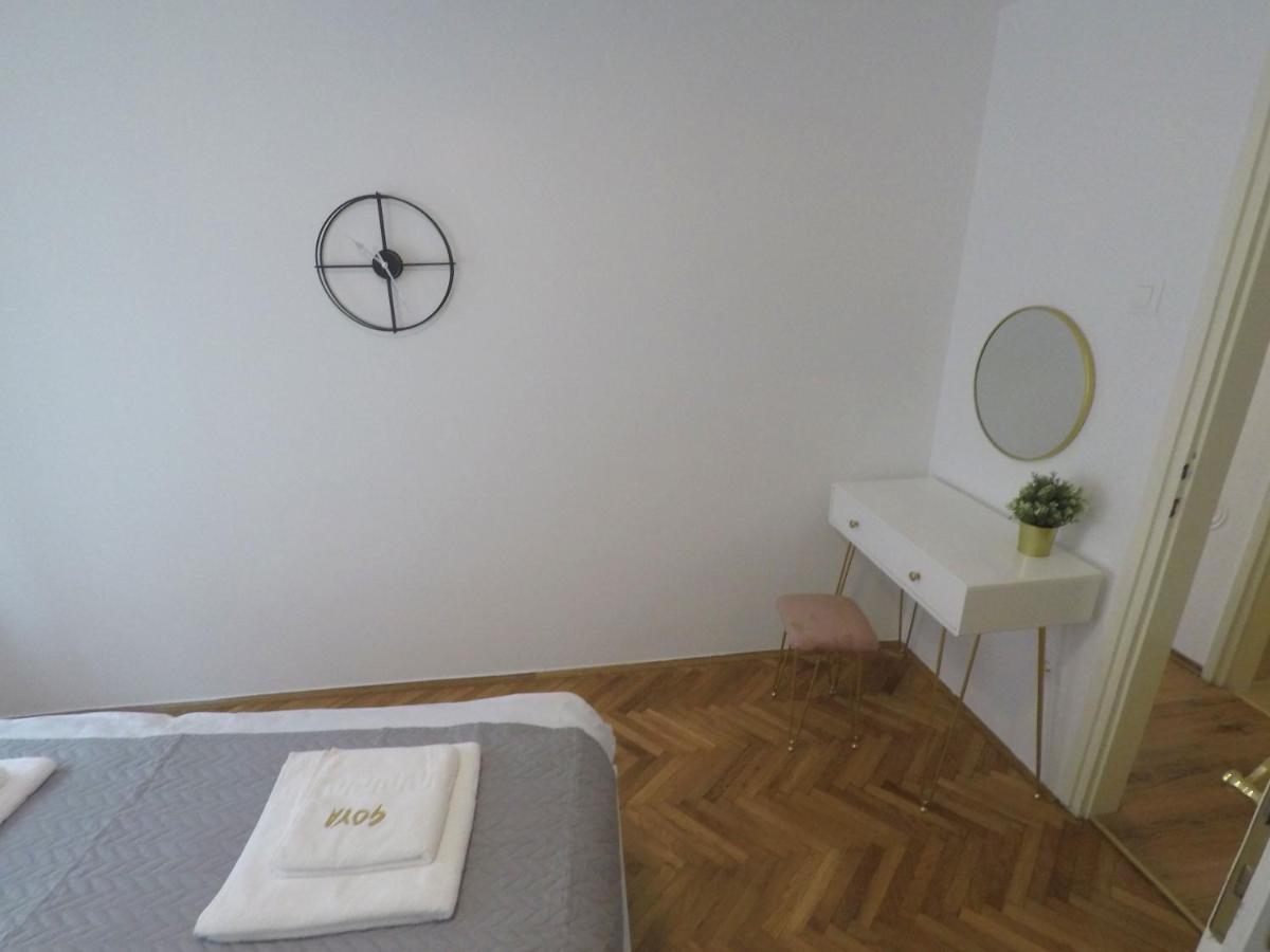 Goya - Selce Apartment Bagian luar foto
