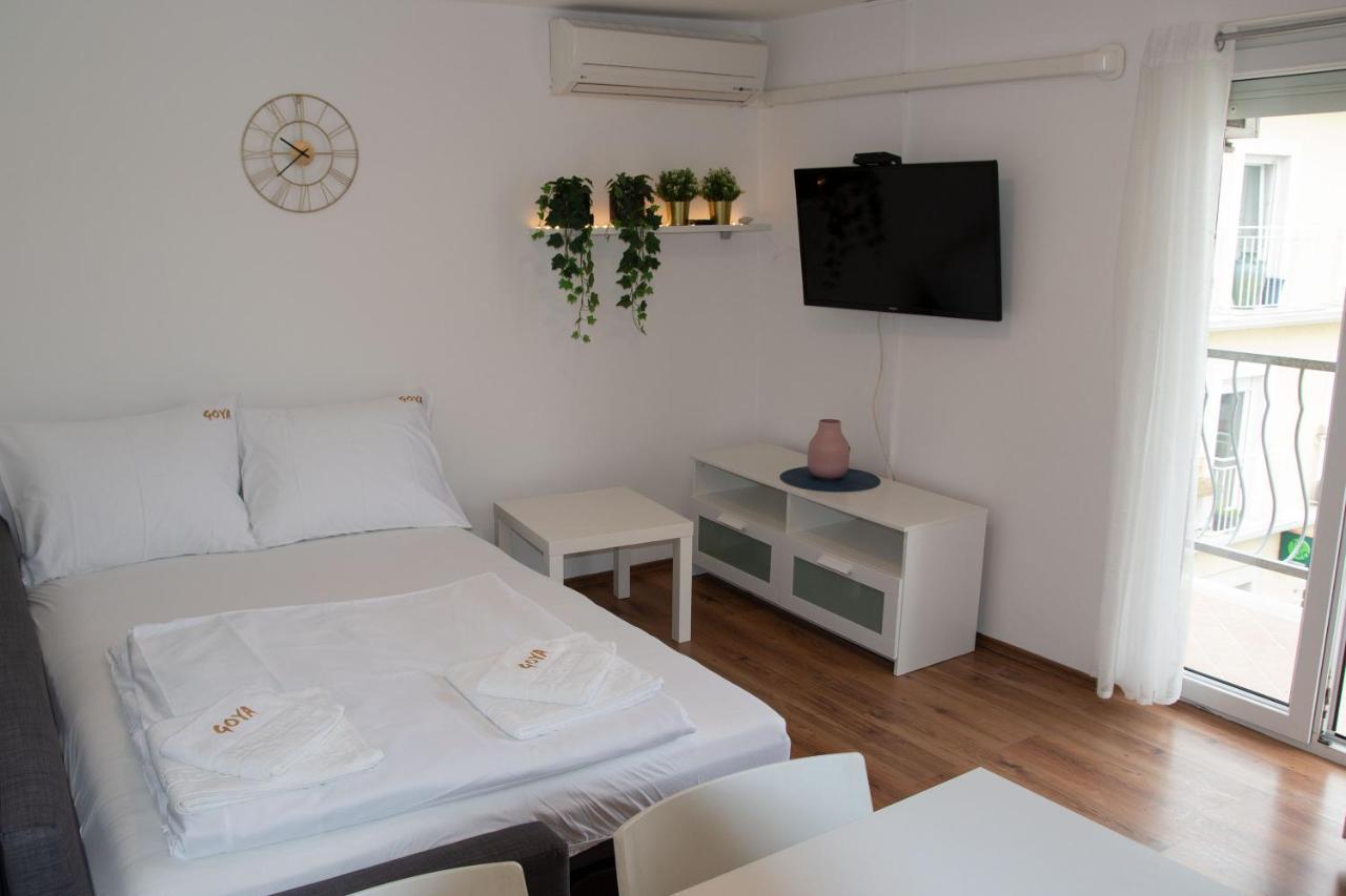 Goya - Selce Apartment Bagian luar foto
